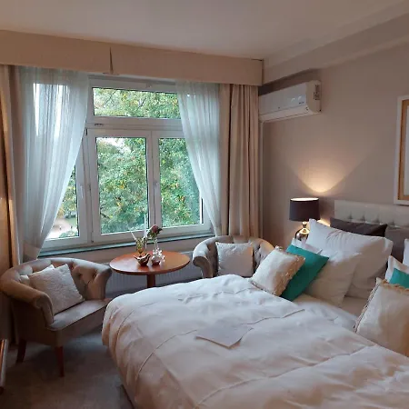 Guest house Solitaire