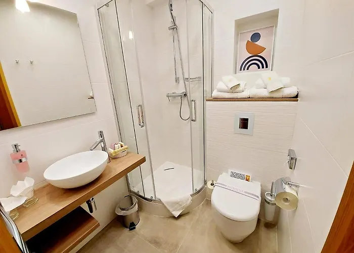 게스트하우스 Solitaire